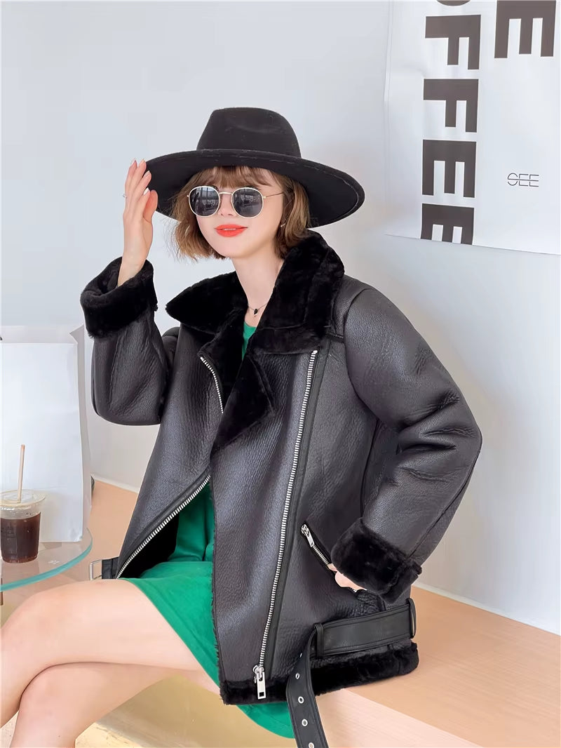 2025 the New Women'S Jacket with Extra Thick Warm and Extra Thick Lamb Feather Rider Jacket with Artificial Fur
