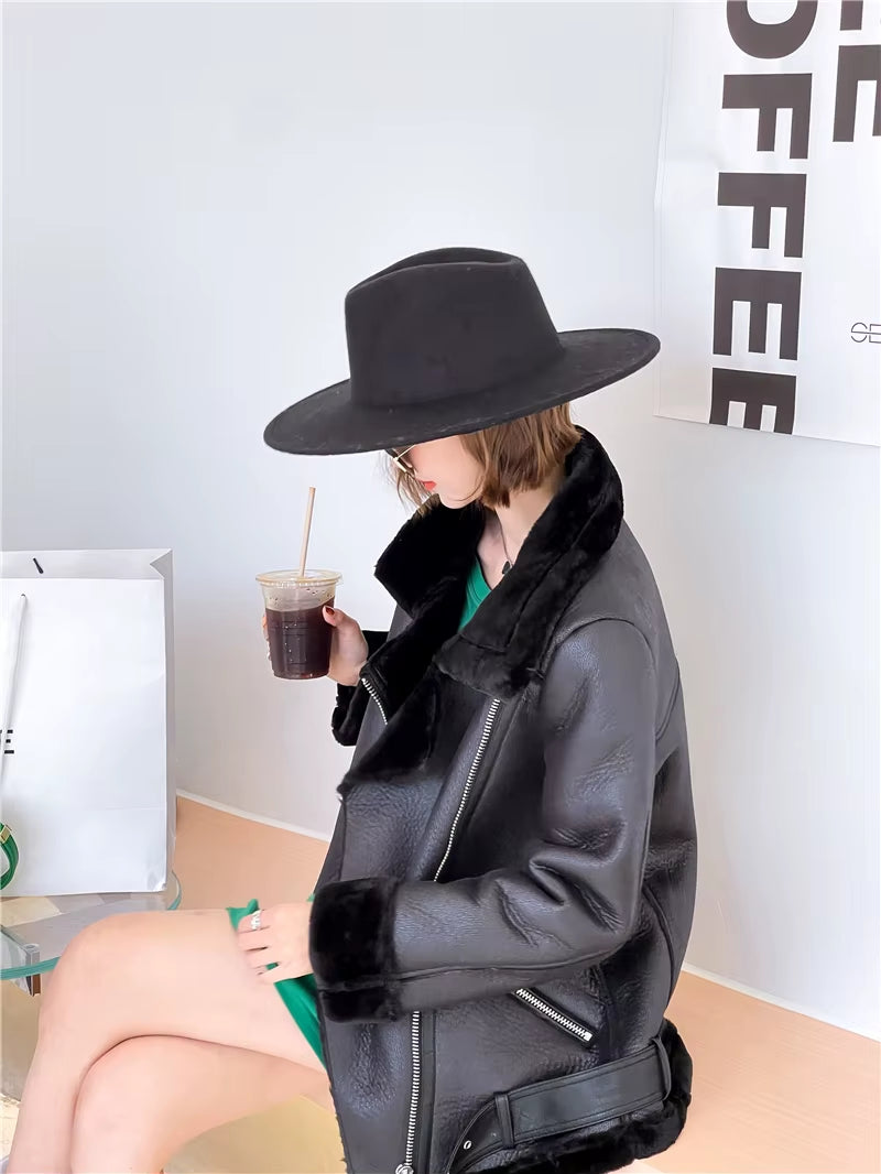 2025 the New Women'S Jacket with Extra Thick Warm and Extra Thick Lamb Feather Rider Jacket with Artificial Fur